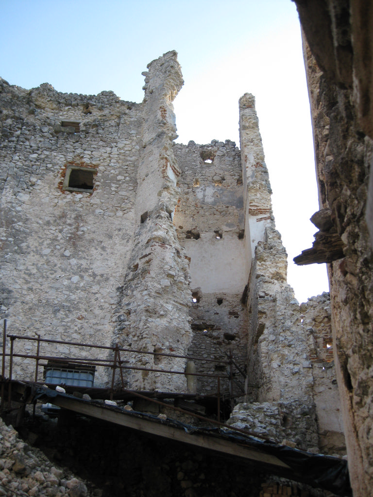 2013_09_29_Uhrovecký hrad 019